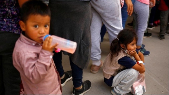联合国儿童基金会在墨西哥等候移民美国的儿童数量比年初增加9倍
